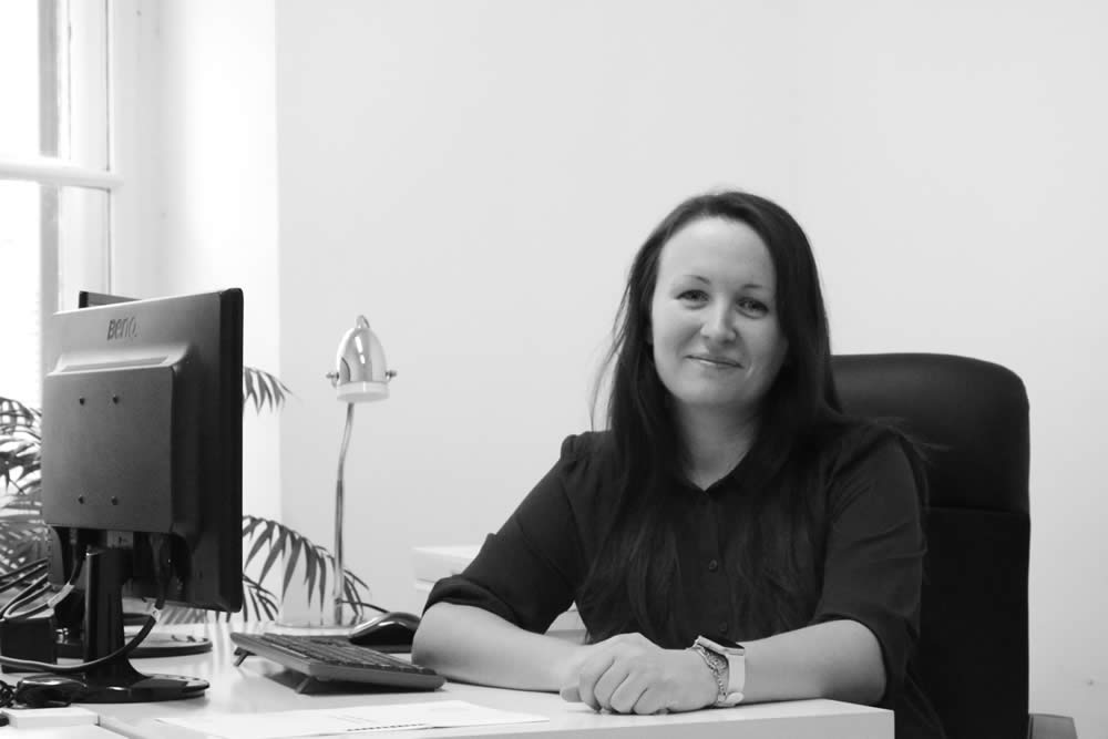 Mihaela Užar - sudski tumač - court interpreter